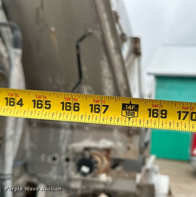 image for item NO9389 Ag-Chem TerraGator 8401  spreader