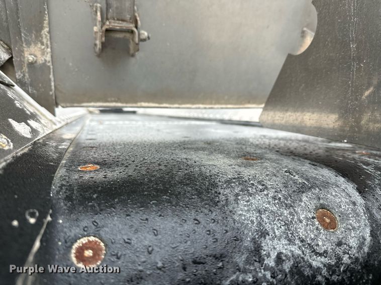 image for item NO9389 Ag-Chem TerraGator 8401  spreader