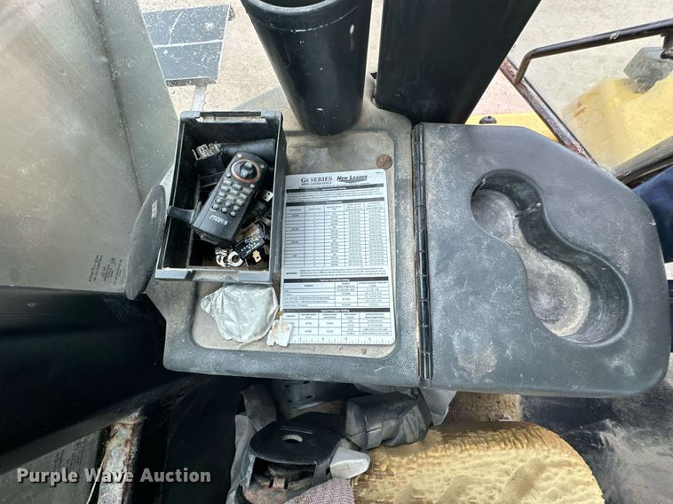 image for item NO9389 Ag-Chem TerraGator 8401  spreader