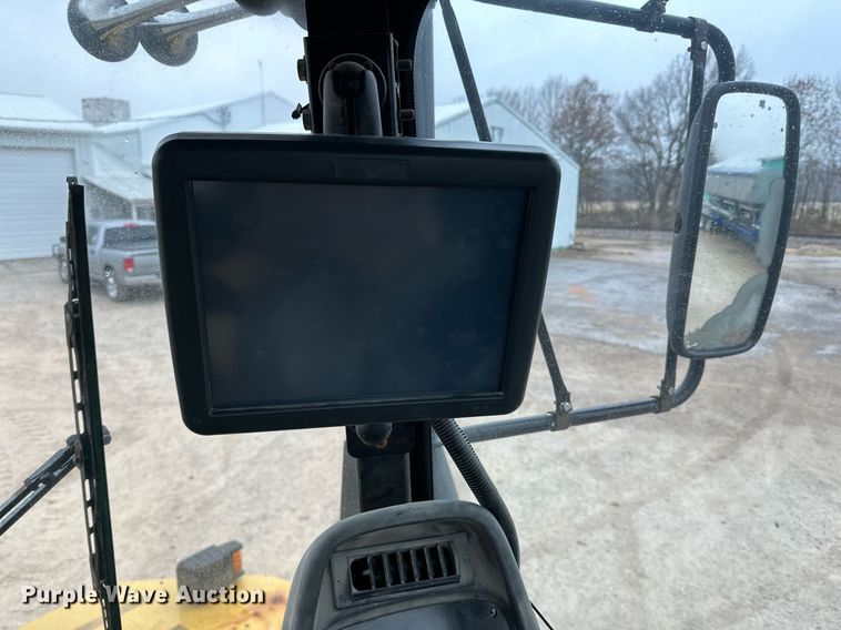 image for item NO9389 Ag-Chem TerraGator 8401  spreader