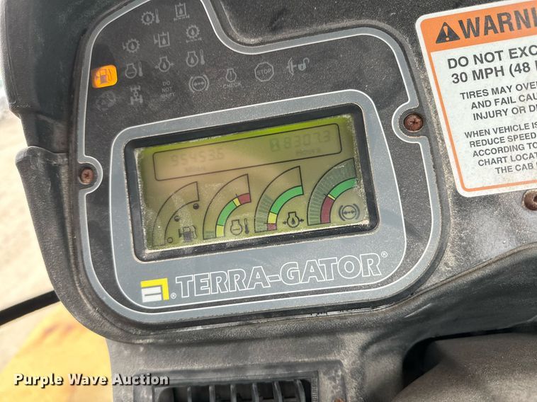 image for item NO9389 Ag-Chem TerraGator 8401  spreader