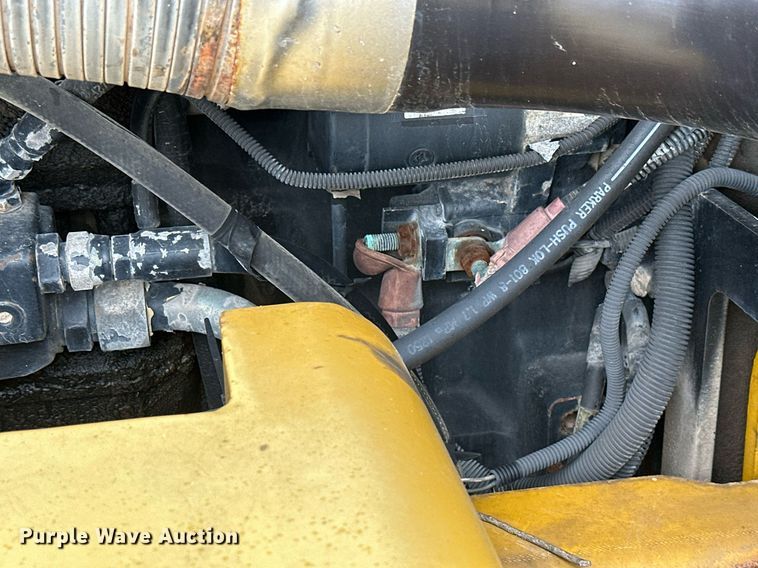 image for item NO9389 Ag-Chem TerraGator 8401  spreader