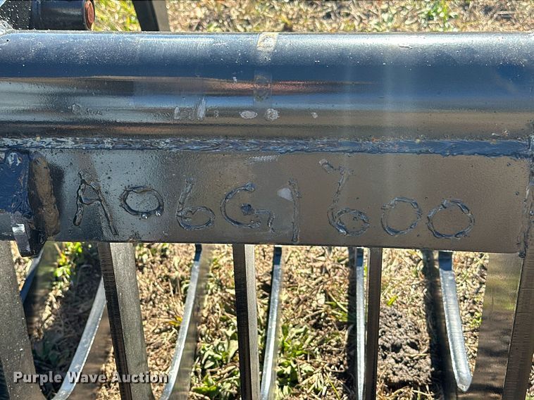 image for item NO9457 KC  skid steer rock grapple bucket