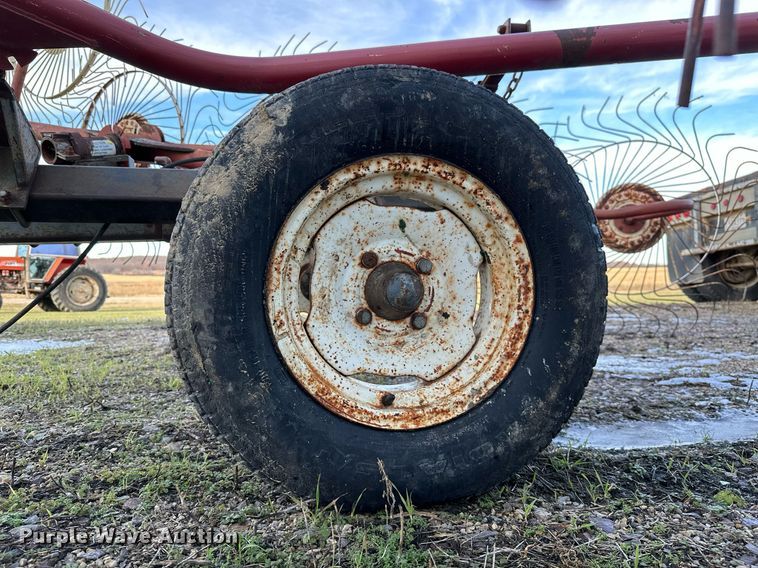 image for item NO9495 OMI AGC  hay rake