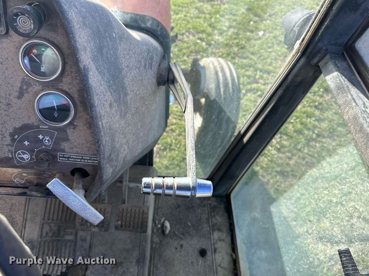 image for item NO9496 1978 Massey Ferguson 2705  tractor