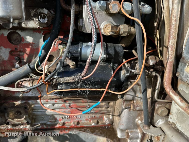 image for item NO9496 1978 Massey Ferguson 2705  tractor