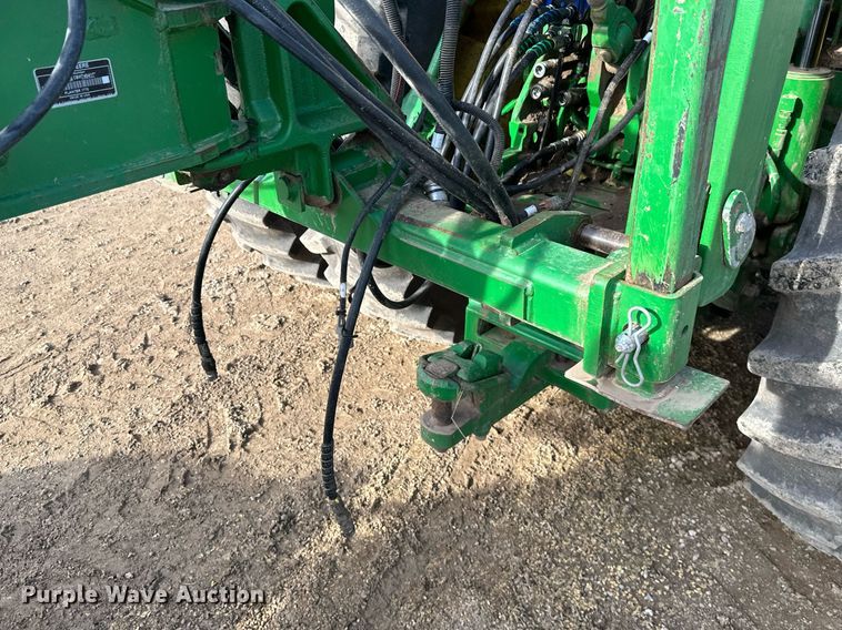 image for item NO9497 2010 John Deere 1770NT  no-till planter