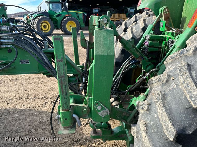 image for item NO9497 2010 John Deere 1770NT  no-till planter