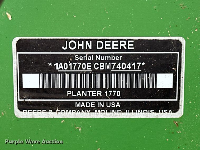 image for item NO9497 2010 John Deere 1770NT  no-till planter