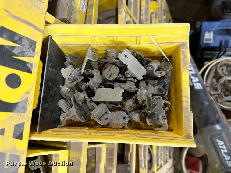 image for item NO9497 2010 John Deere 1770NT  no-till planter