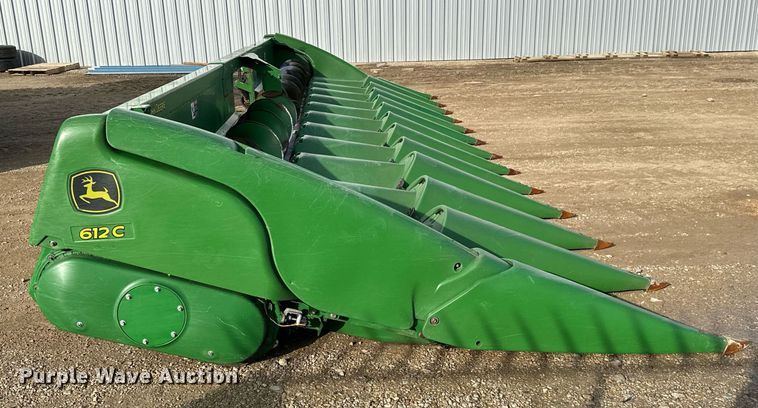 image for item NO9499 2009 John Deere 612C  corn head