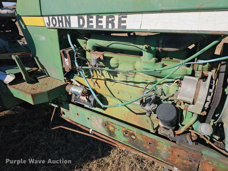 image for item NP9241 John Deere 2940  tractor
