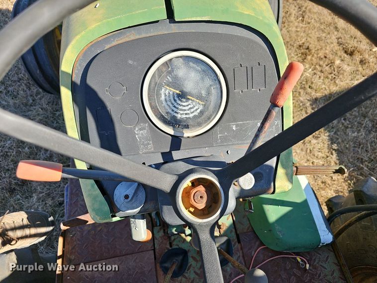 image for item NP9241 John Deere 2940  tractor