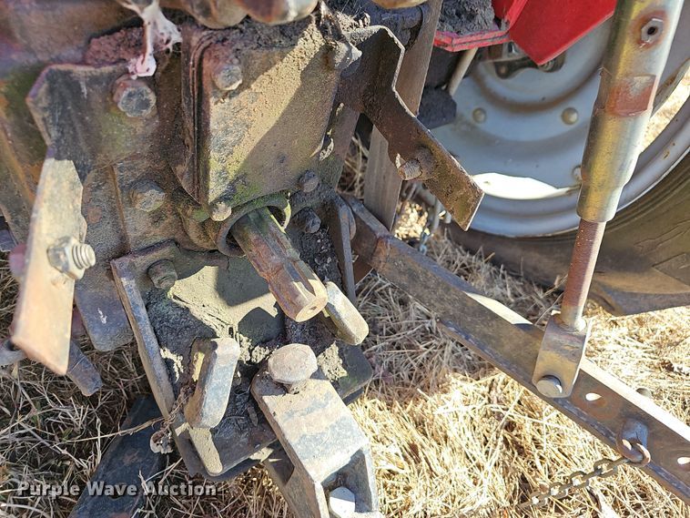 image for item NP9242 2005 Tractor King 254  MFWD tractor