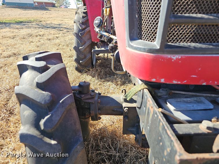 image for item NP9242 2005 Tractor King 254  MFWD tractor