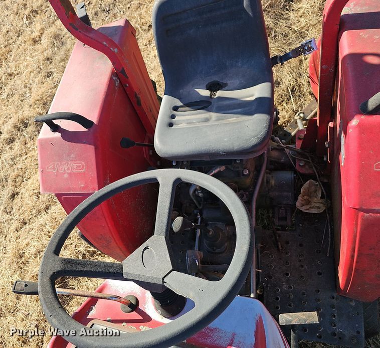 image for item NP9242 2005 Tractor King 254  MFWD tractor