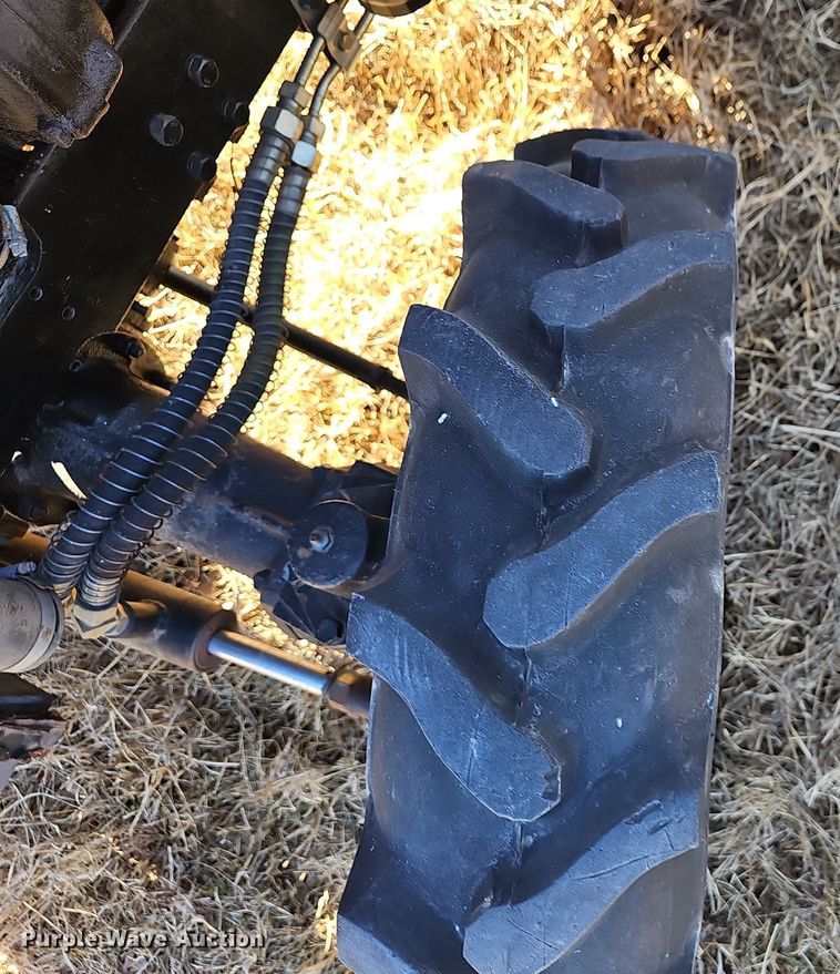 image for item NP9242 2005 Tractor King 254  MFWD tractor