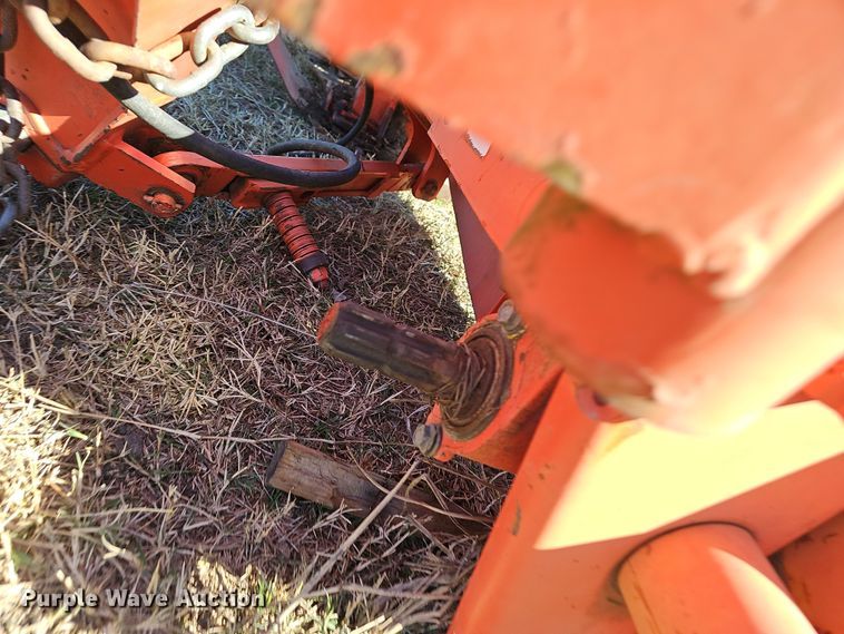 image for item NP9244 Kuhn GMD700GII HD  disc mower