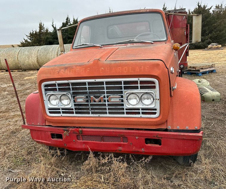 image for item NS9019 1966 GMC 5500  grain truck