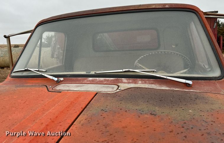 image for item NS9019 1966 GMC 5500  grain truck