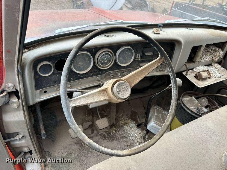 image for item NS9019 1966 GMC 5500  grain truck