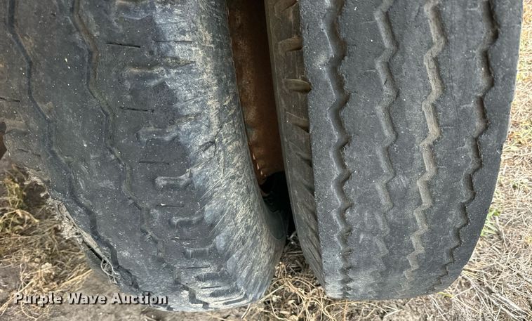 image for item NS9019 1966 GMC 5500  grain truck