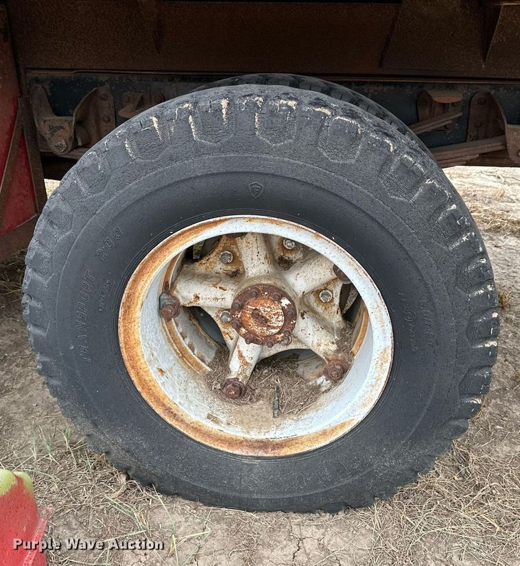 image for item NS9019 1966 GMC 5500  grain truck