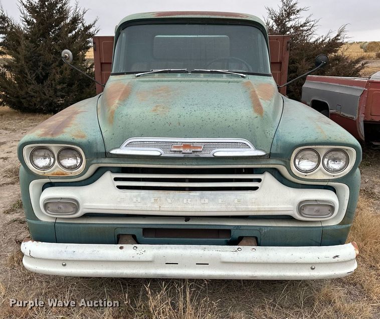 image for item NS9020 1959 Chevrolet Viking 40  grain truck