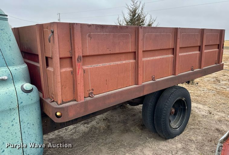 image for item NS9020 1959 Chevrolet Viking 40  grain truck