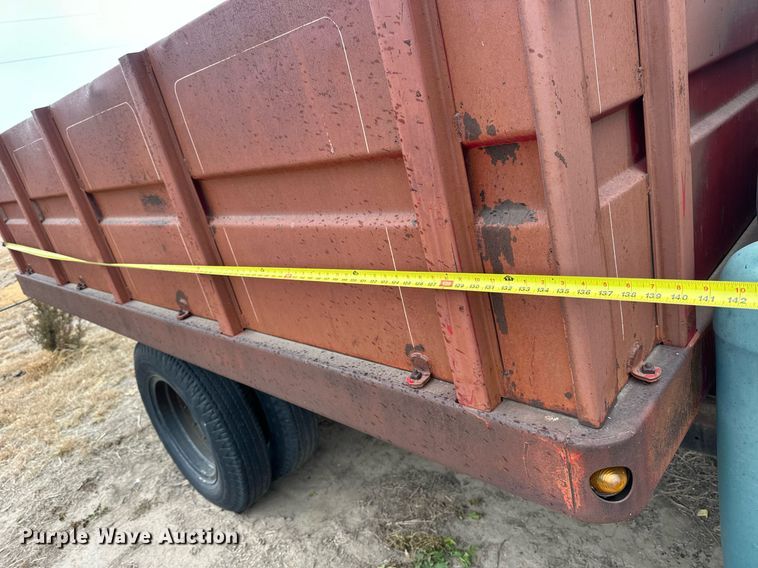 image for item NS9020 1959 Chevrolet Viking 40  grain truck