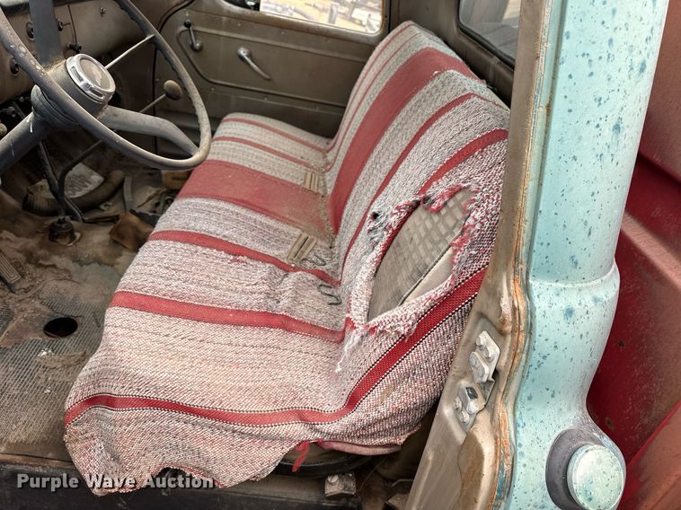 image for item NS9020 1959 Chevrolet Viking 40  grain truck