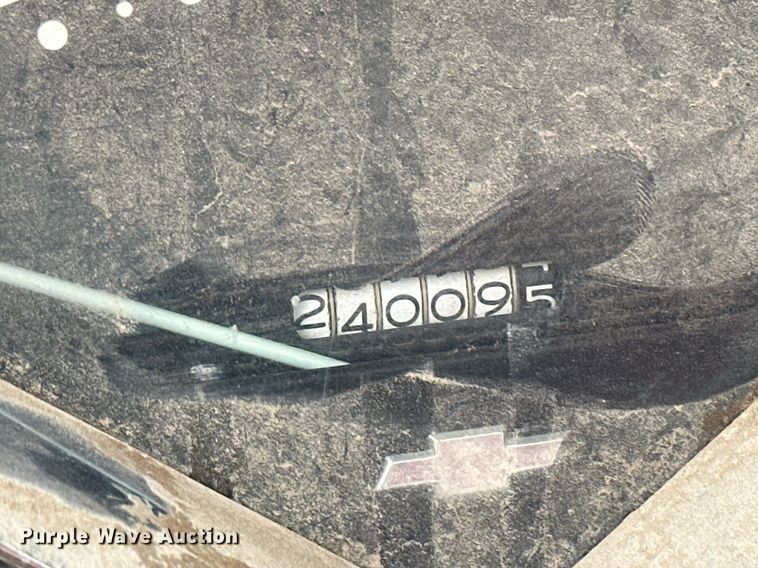 image for item NS9020 1959 Chevrolet Viking 40  grain truck