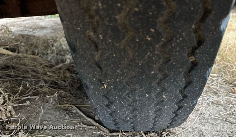 image for item NS9020 1959 Chevrolet Viking 40  grain truck