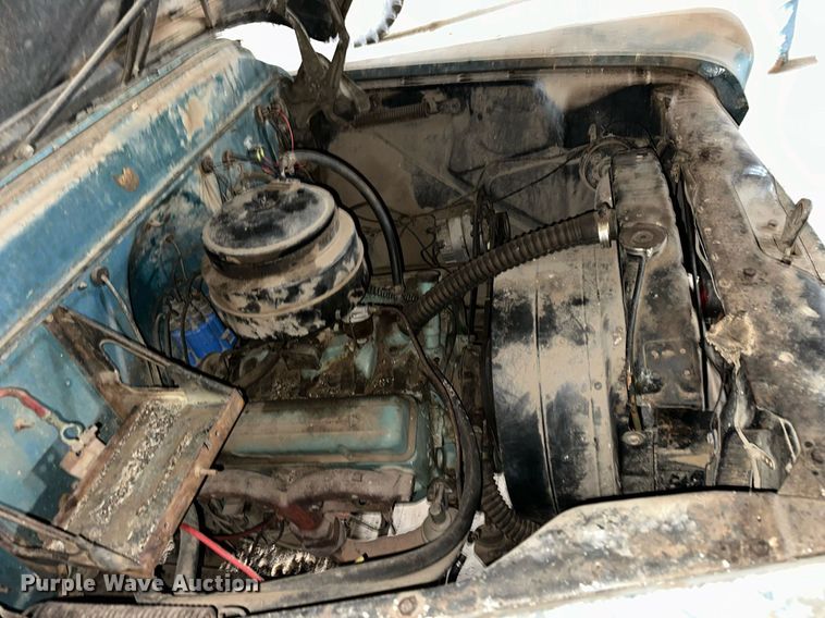 image for item NS9021 1958 Chevrolet Viking 60  grain truck