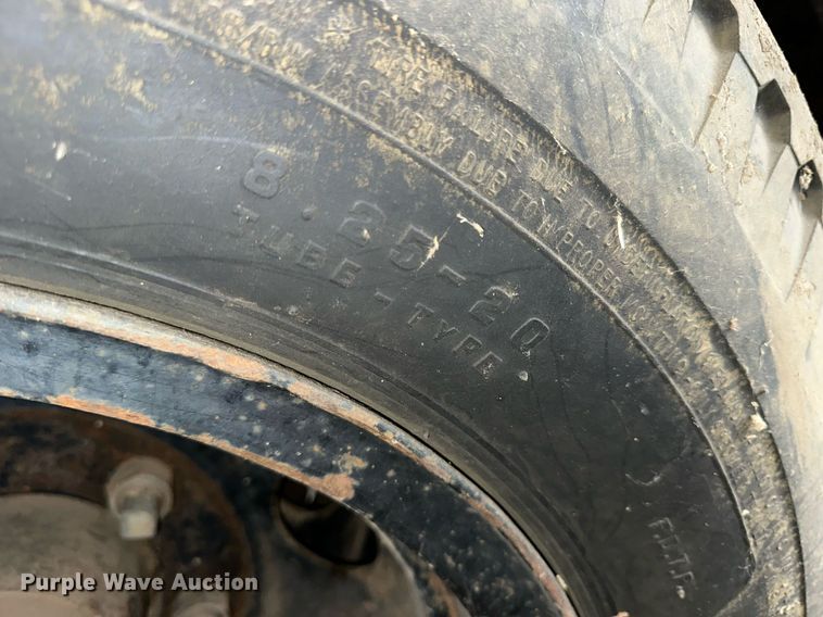 image for item NS9021 1958 Chevrolet Viking 60  grain truck