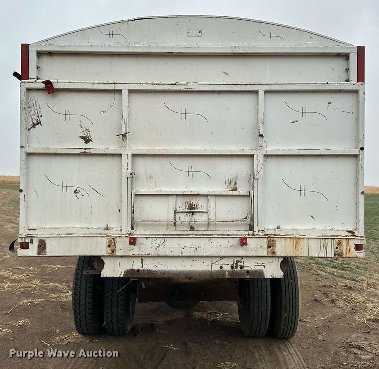 image for item NS9022 1966 GMC 4000  grain truck