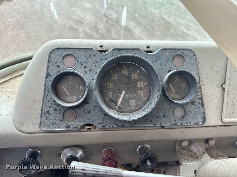 image for item NS9022 1966 GMC 4000  grain truck