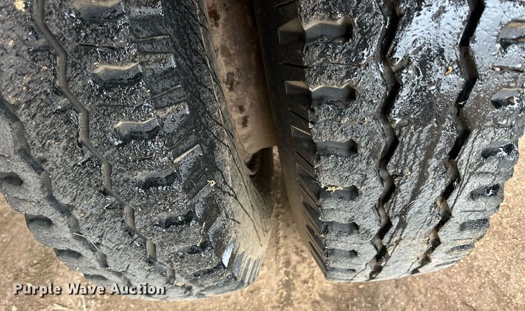 image for item NS9022 1966 GMC 4000  grain truck