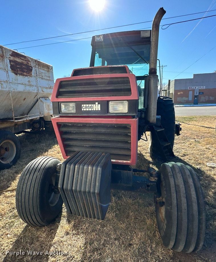 image for item NS9058 1986 Case International 2394  tractor