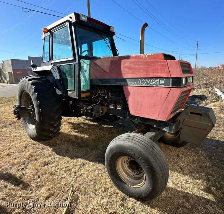 image for item NS9058 1986 Case International 2394  tractor