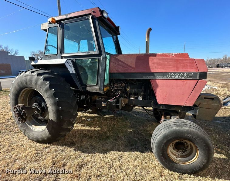 image for item NS9058 1986 Case International 2394  tractor