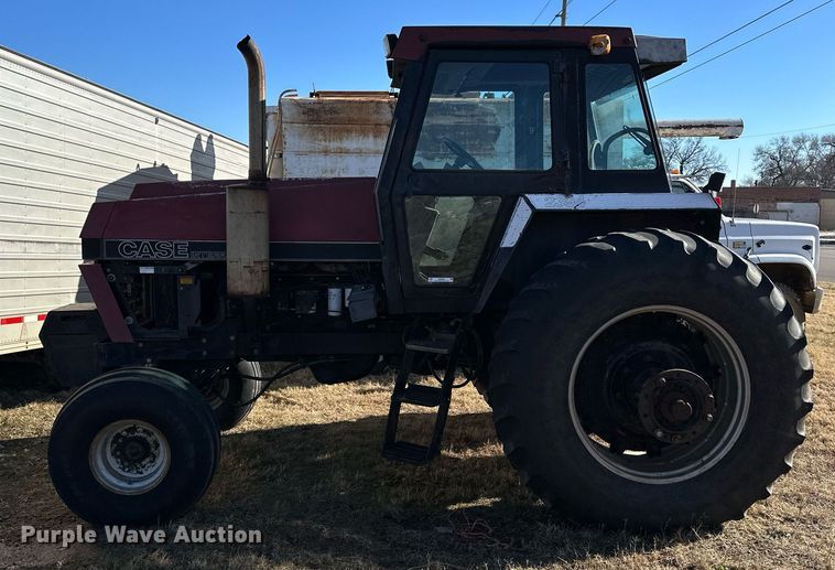 image for item NS9058 1986 Case International 2394  tractor