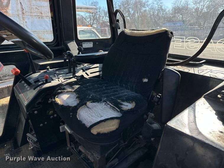 image for item NS9058 1986 Case International 2394  tractor