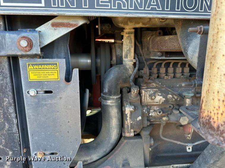 image for item NS9058 1986 Case International 2394  tractor