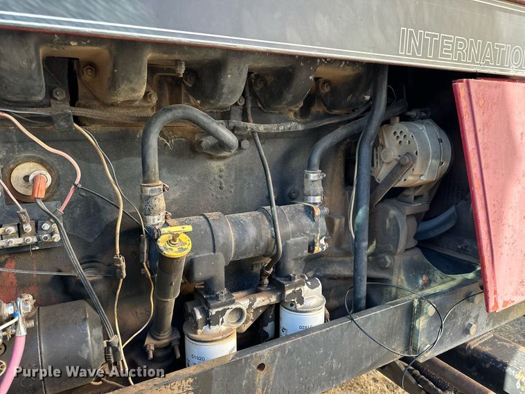 image for item NS9058 1986 Case International 2394  tractor