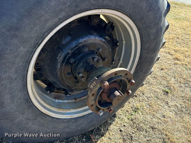 image for item NS9058 1986 Case International 2394  tractor