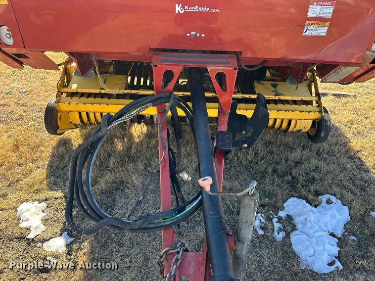 image for item NS9059 2012 New Holland BR7090  round baler