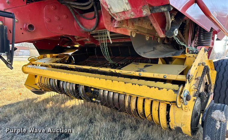 image for item NS9059 2012 New Holland BR7090  round baler