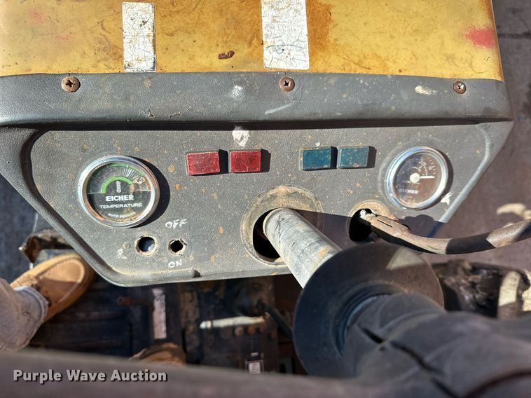 image for item NS9061 Eicher 364NC  tractor