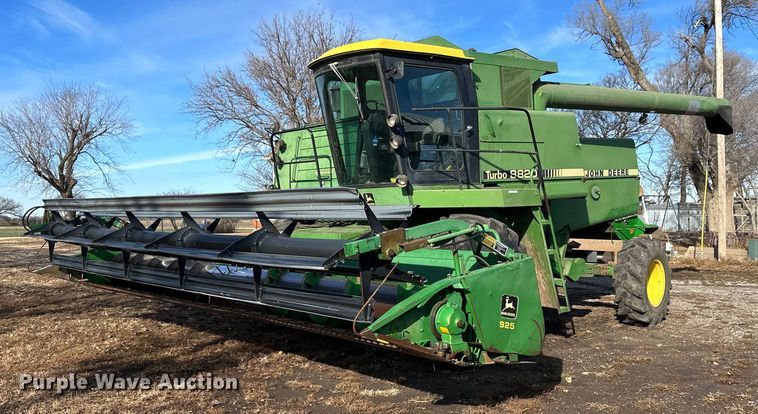 image for item NS9065 1983 John Deere 8820  combine